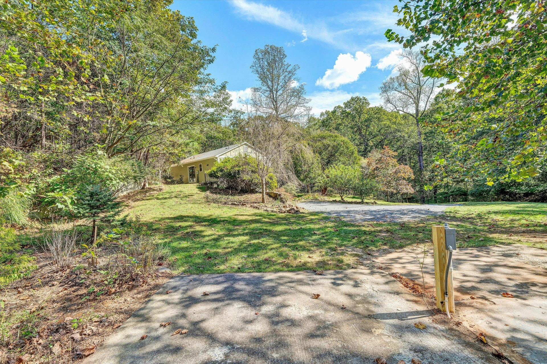 3561 Rutrough RD SE - Photo 52