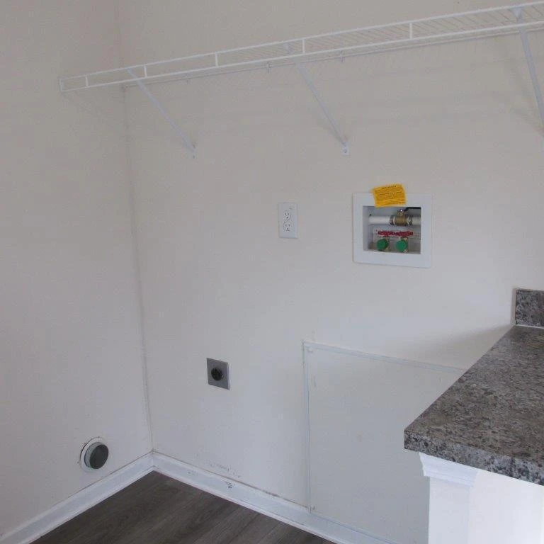 12400 Hardy RD - Photo 18