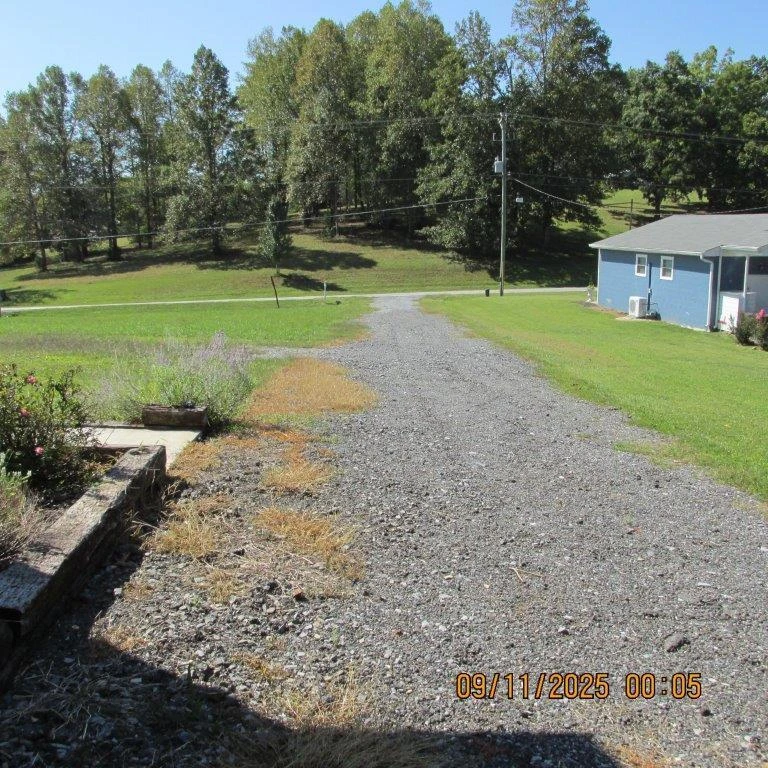 12400 Hardy RD - Photo 22