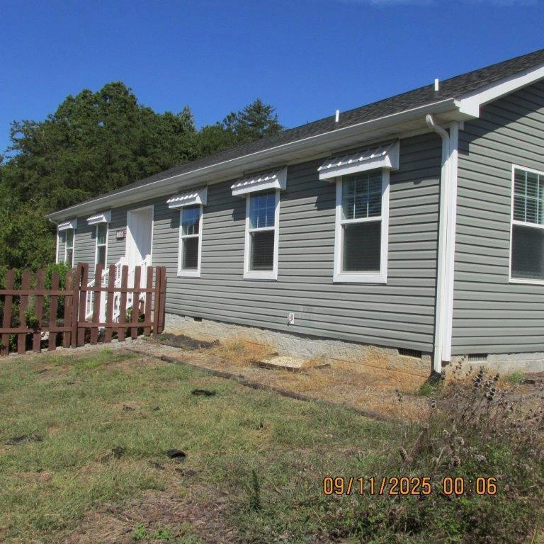 12400 Hardy RD - Photo 3
