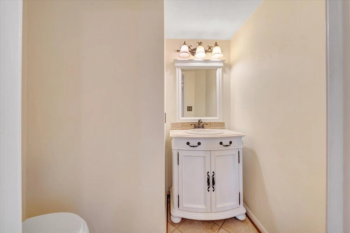 6106 Monet DR - Photo 10