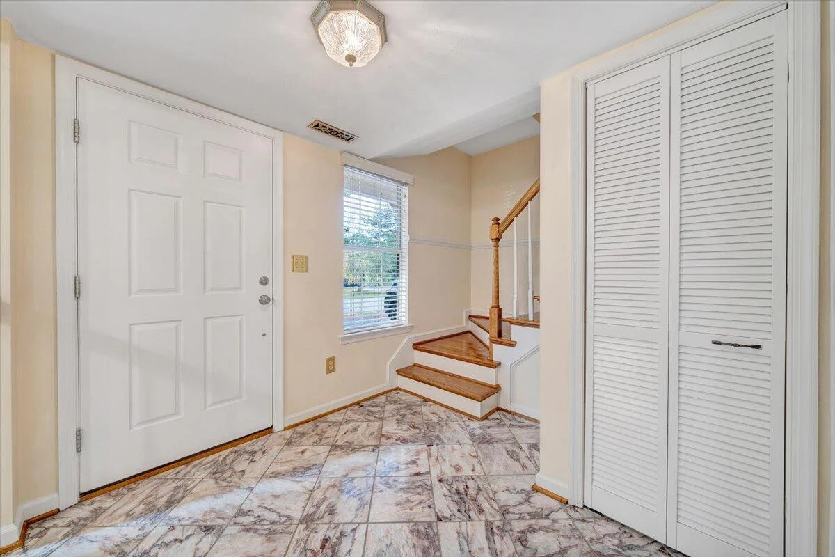 6106 Monet DR - Photo 9