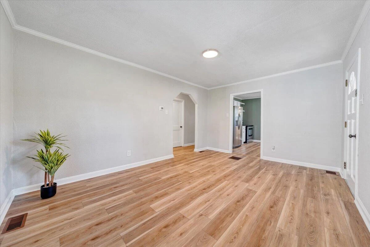 1403 graybill RD NW - Photo 7