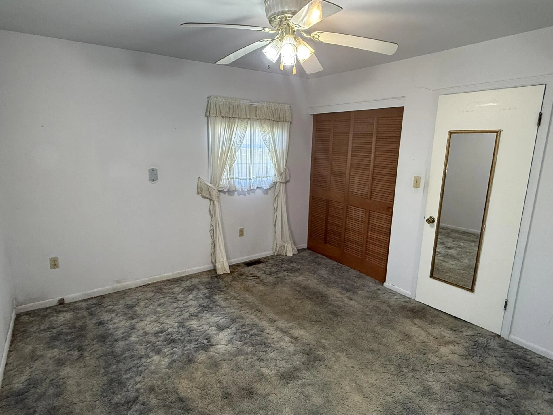 551 Brentwood DR - Photo 12