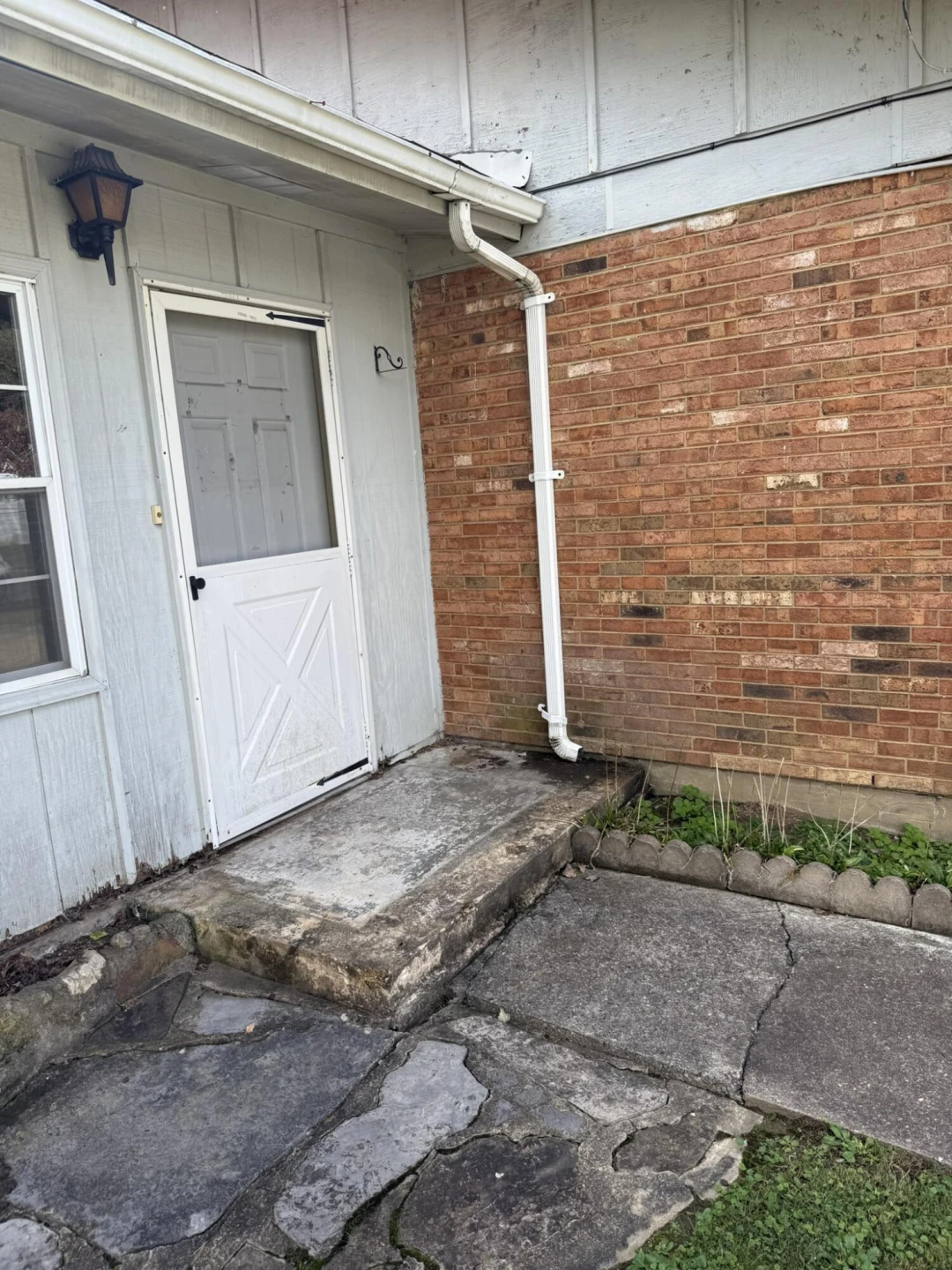 551 Brentwood DR - Photo 6