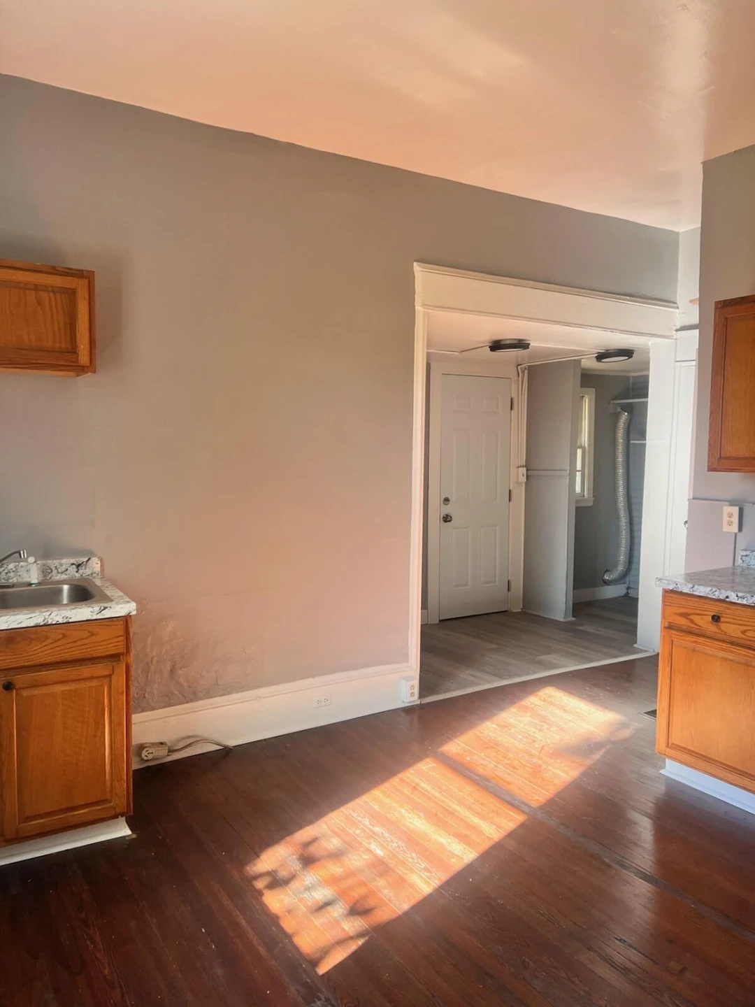 1320 Tazewell AVE SE - Photo 10