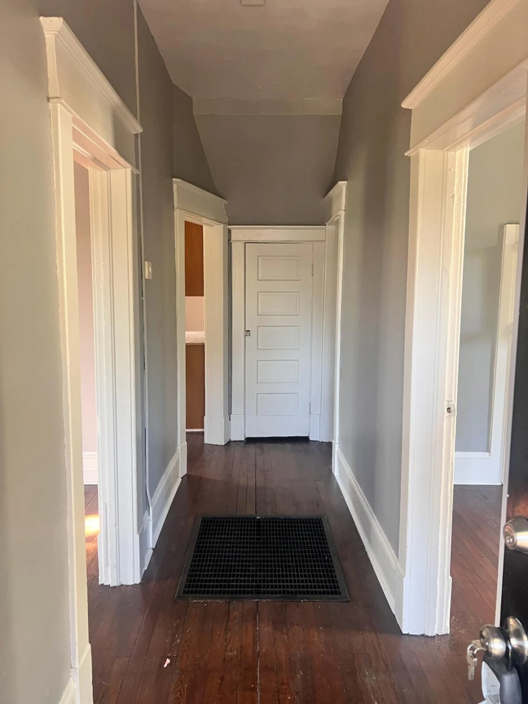 1320 Tazewell AVE SE - Photo 2