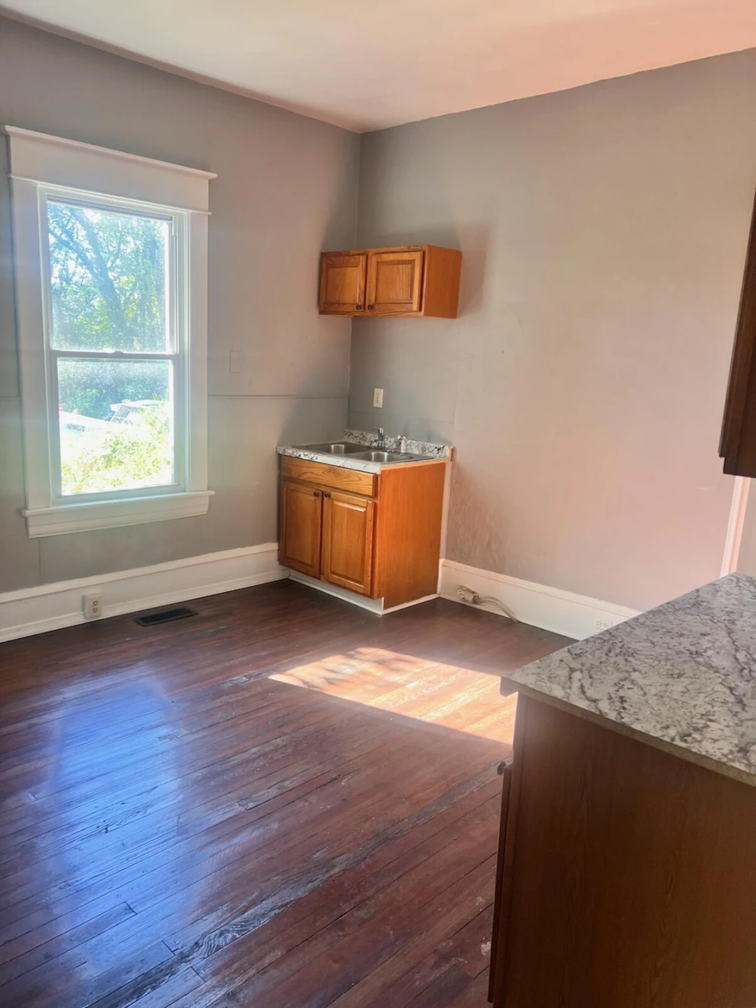 1320 Tazewell AVE SE - Photo 9