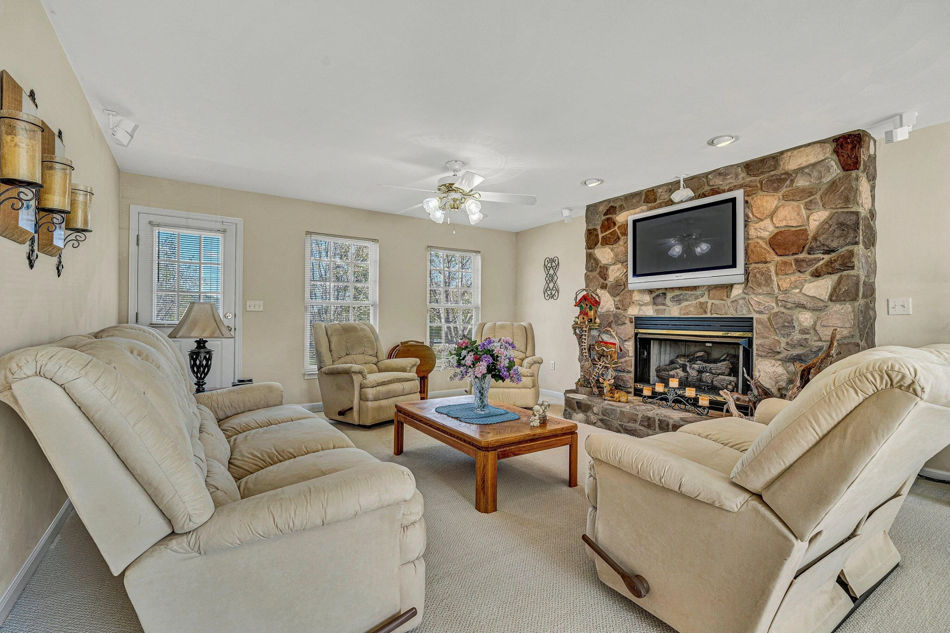1850 Emmaus Church RD - Photo 16