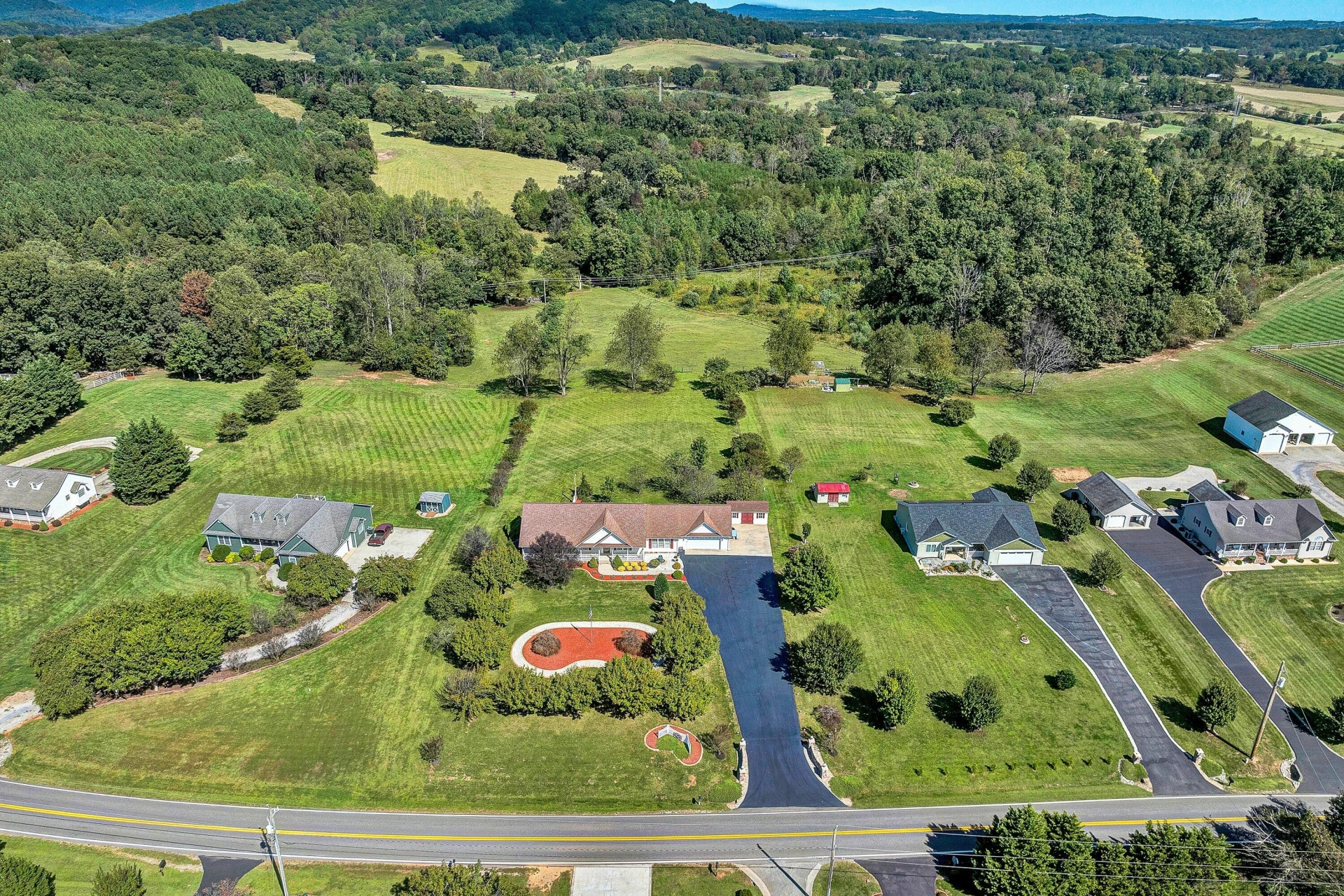 1850 Emmaus Church RD - Photo 55