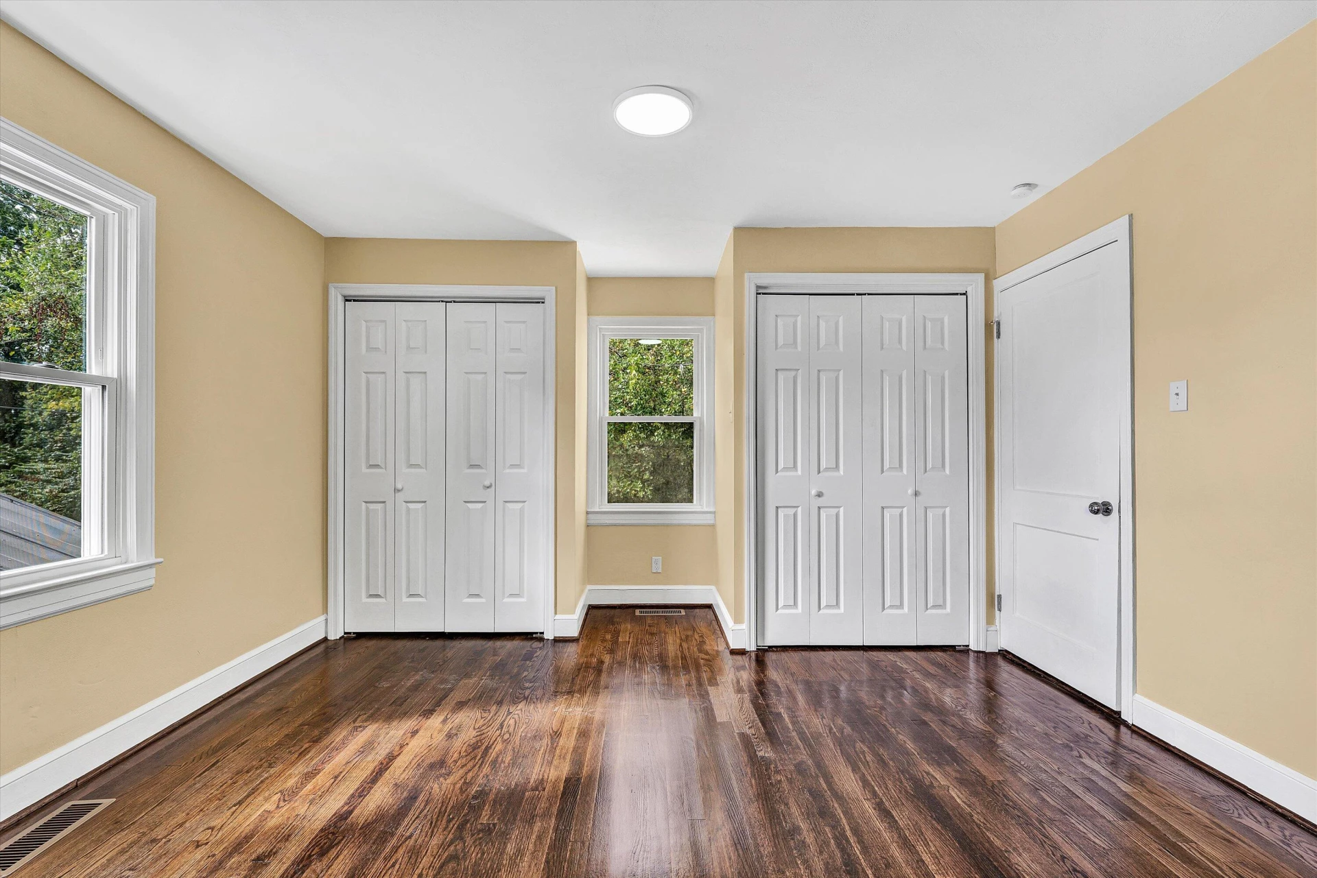 1702 East Gate AVE NE - Photo 20