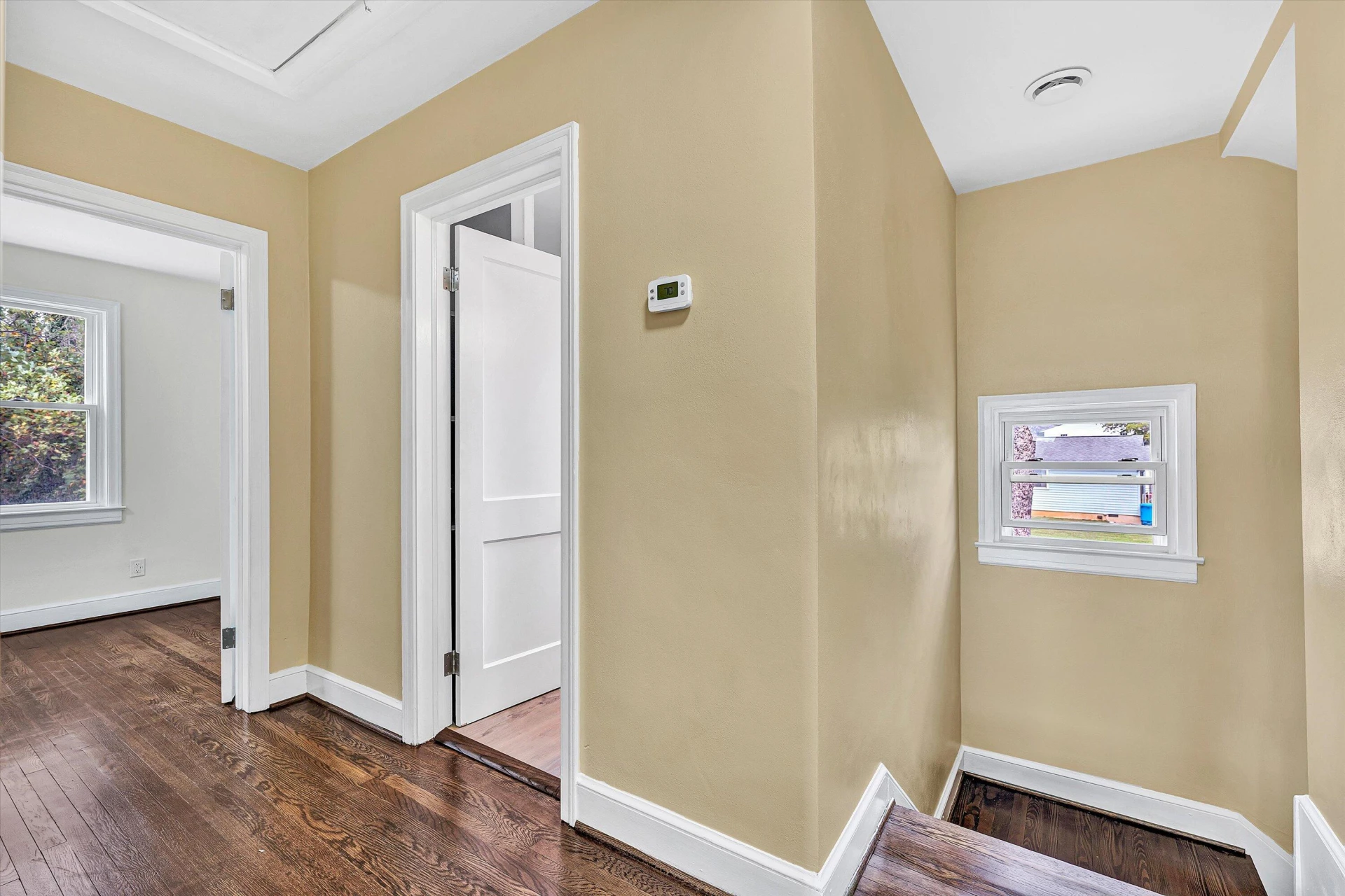 1702 East Gate AVE NE - Photo 23