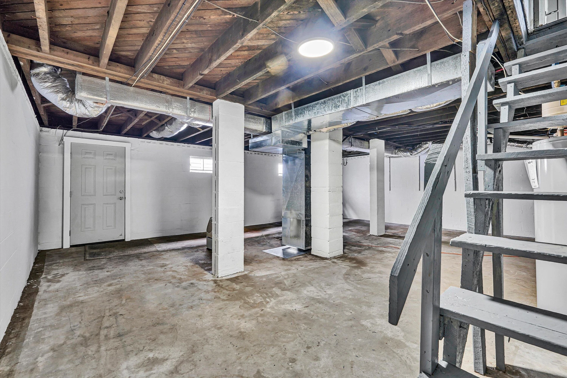 1702 East Gate AVE NE - Photo 31