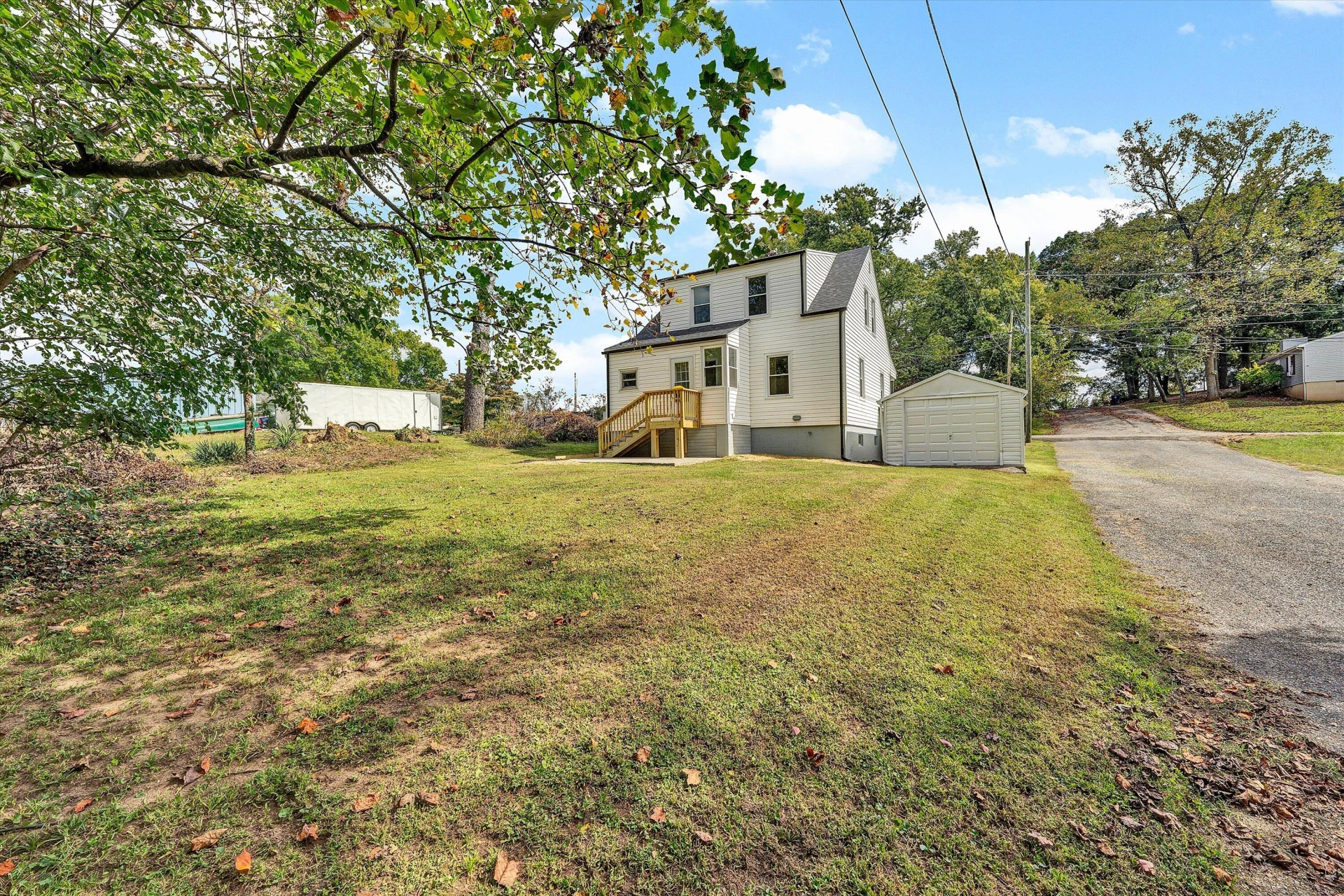 1702 East Gate AVE NE - Photo 37