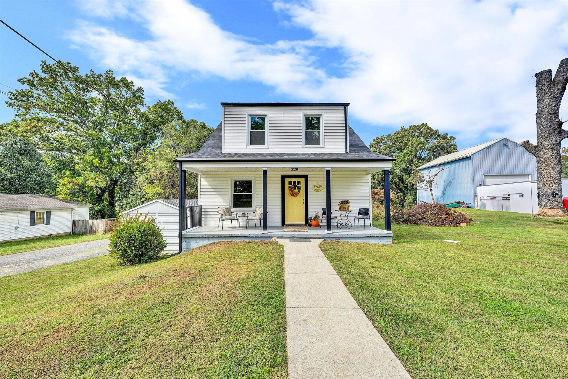 1702 East Gate AVE NE - Photo 8