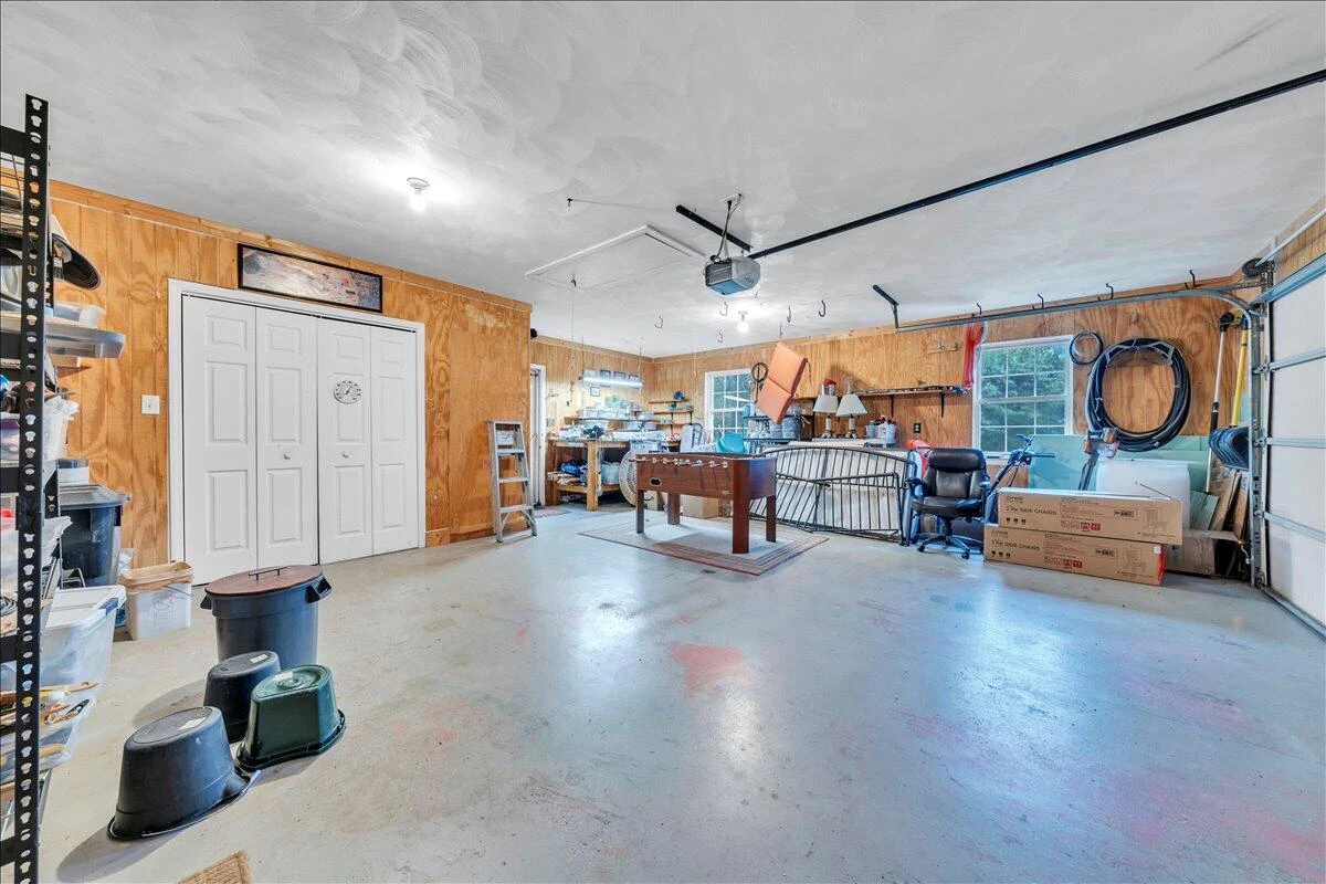 675 Ray ST - Photo 27