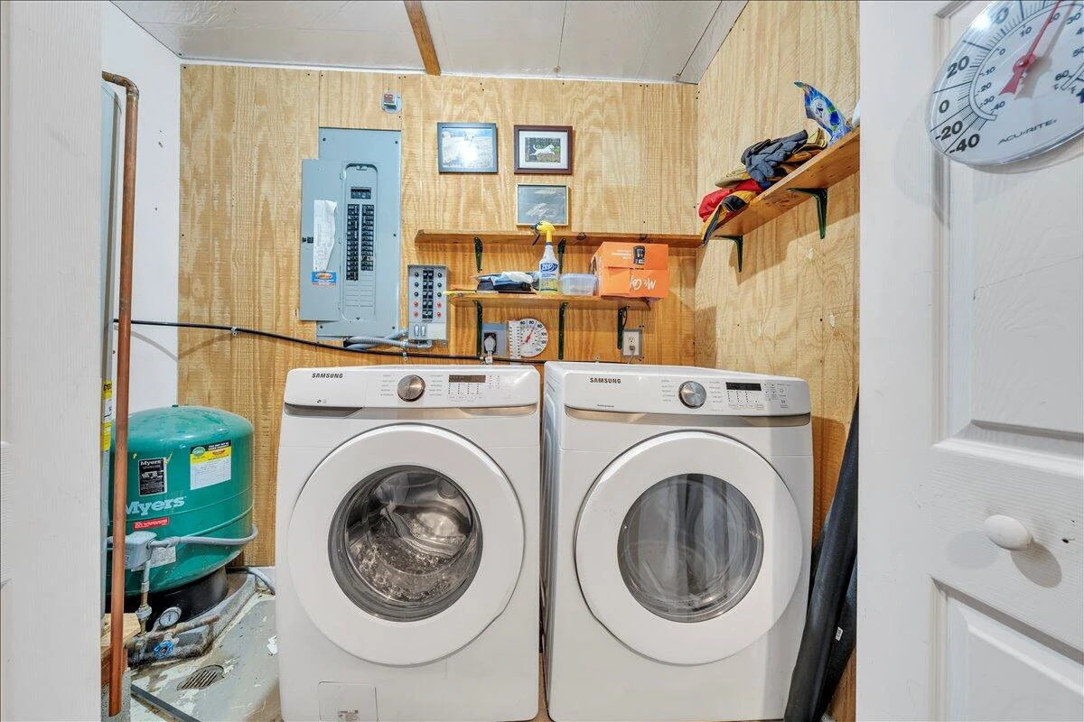 675 Ray ST - Photo 28