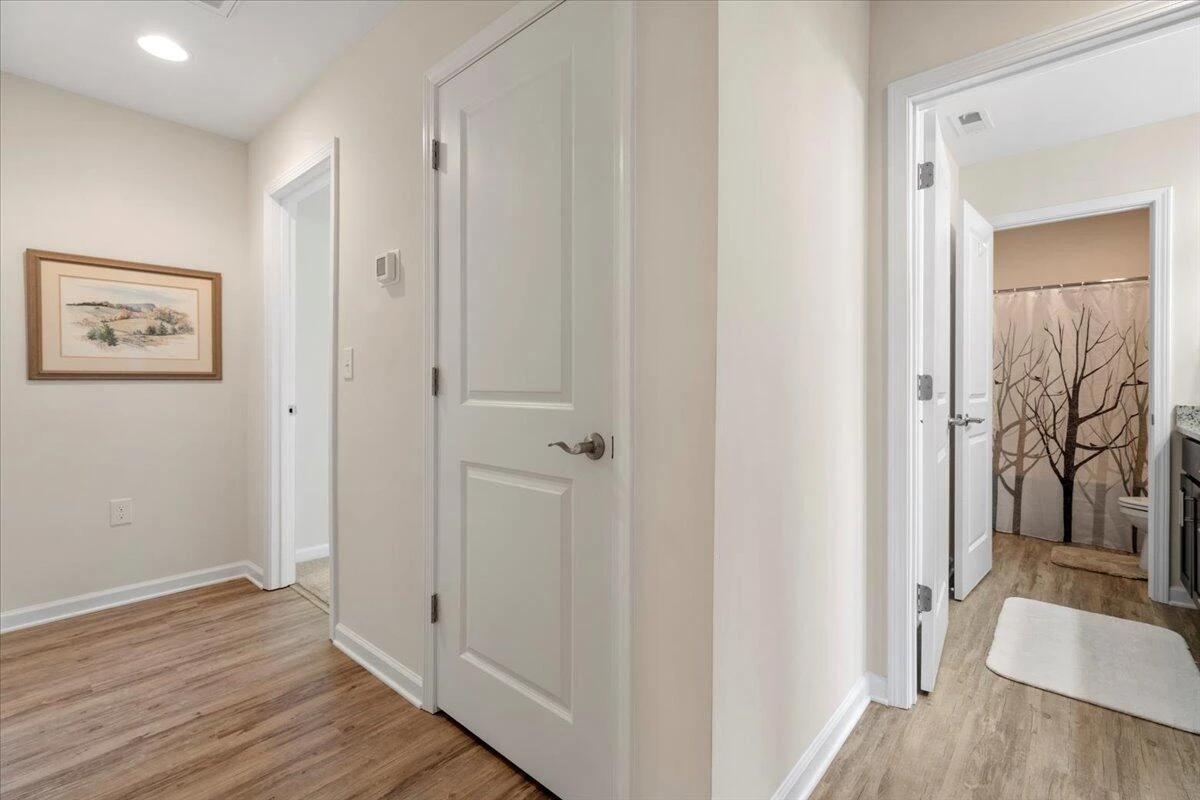 229 Louise LN - Photo 20