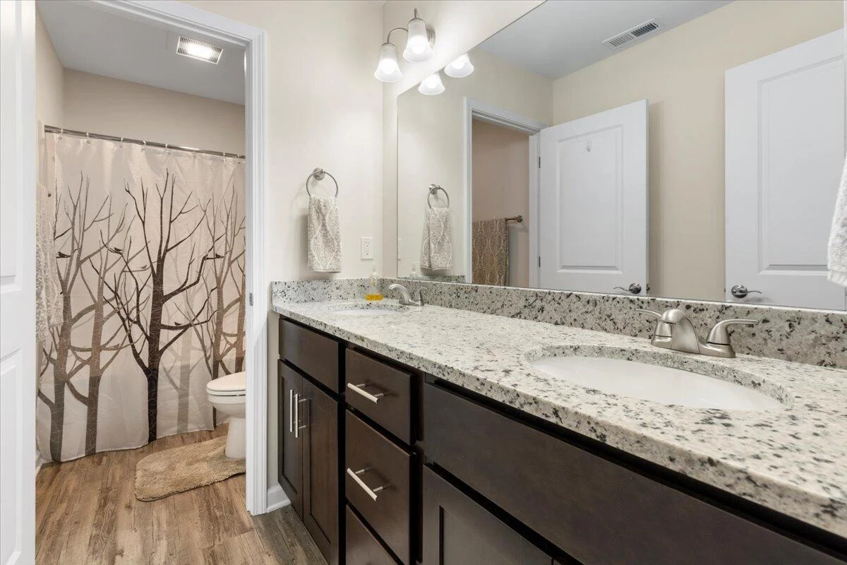 229 Louise LN - Photo 26