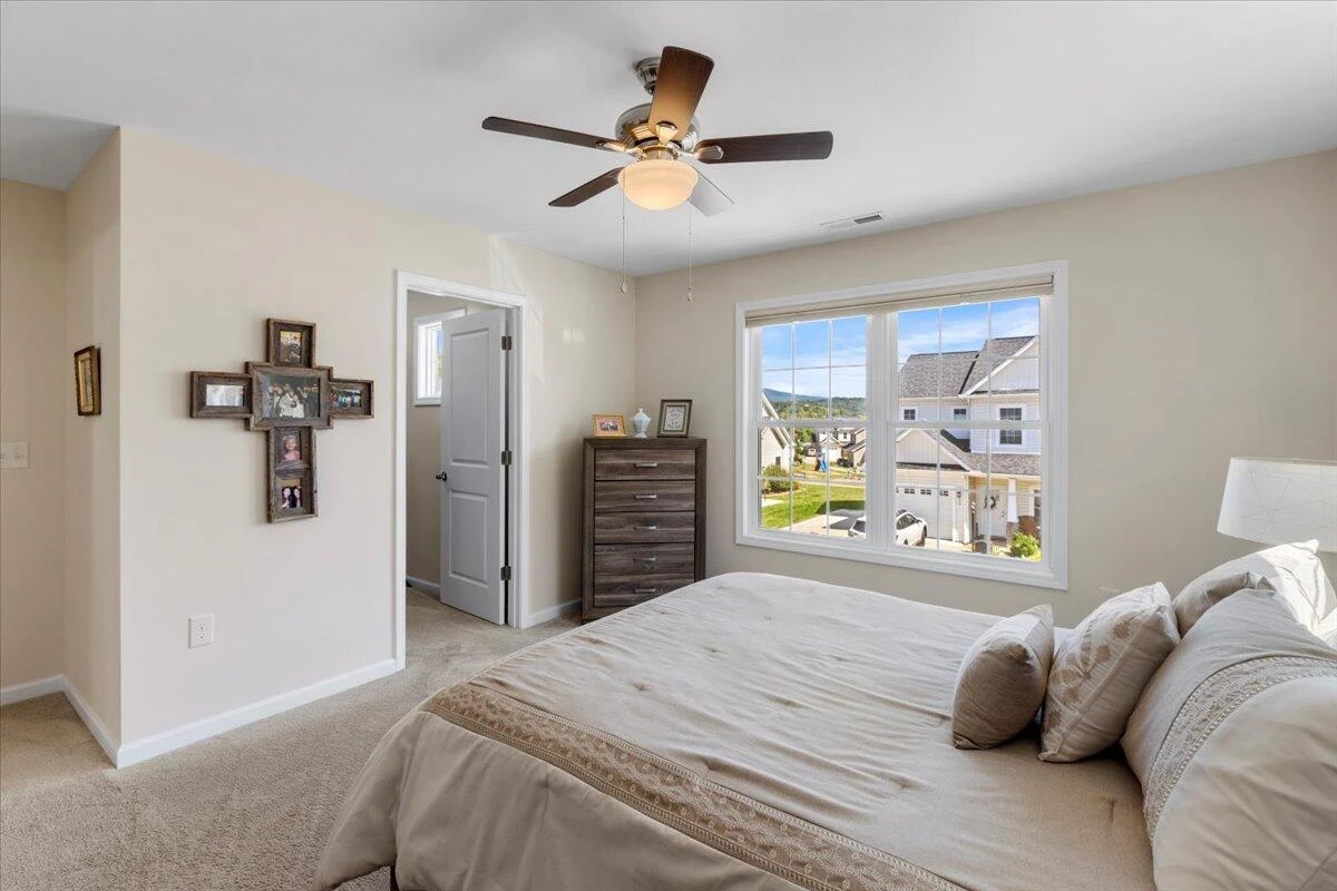 229 Louise LN - Photo 28
