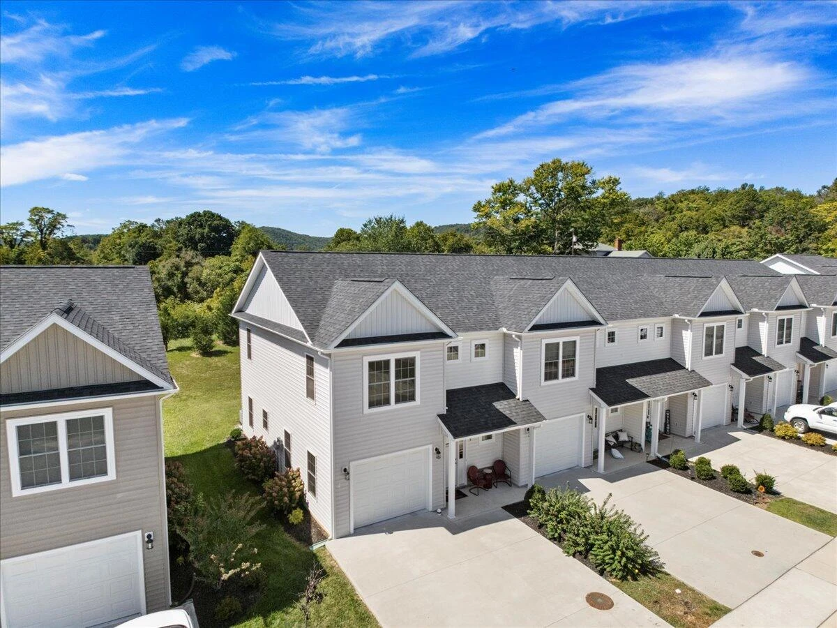 229 Louise LN - Photo 34