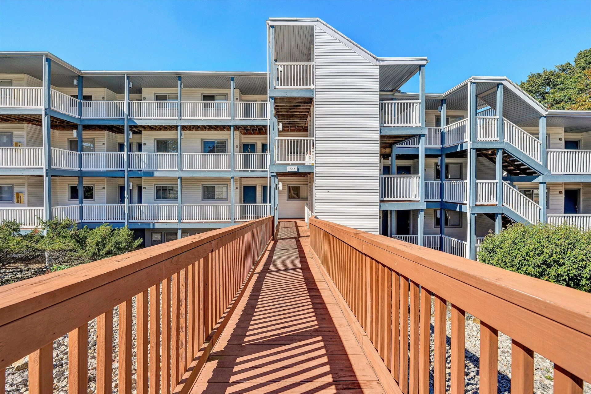 1089 Bluewater DR #414 - Photo 5