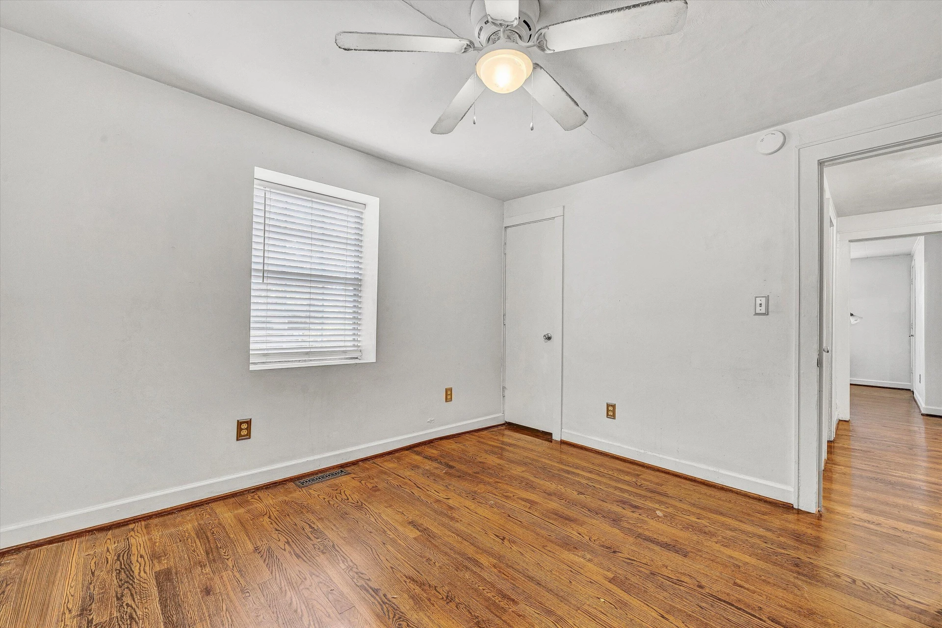 4401 Yellow Mountain RD - Photo 19