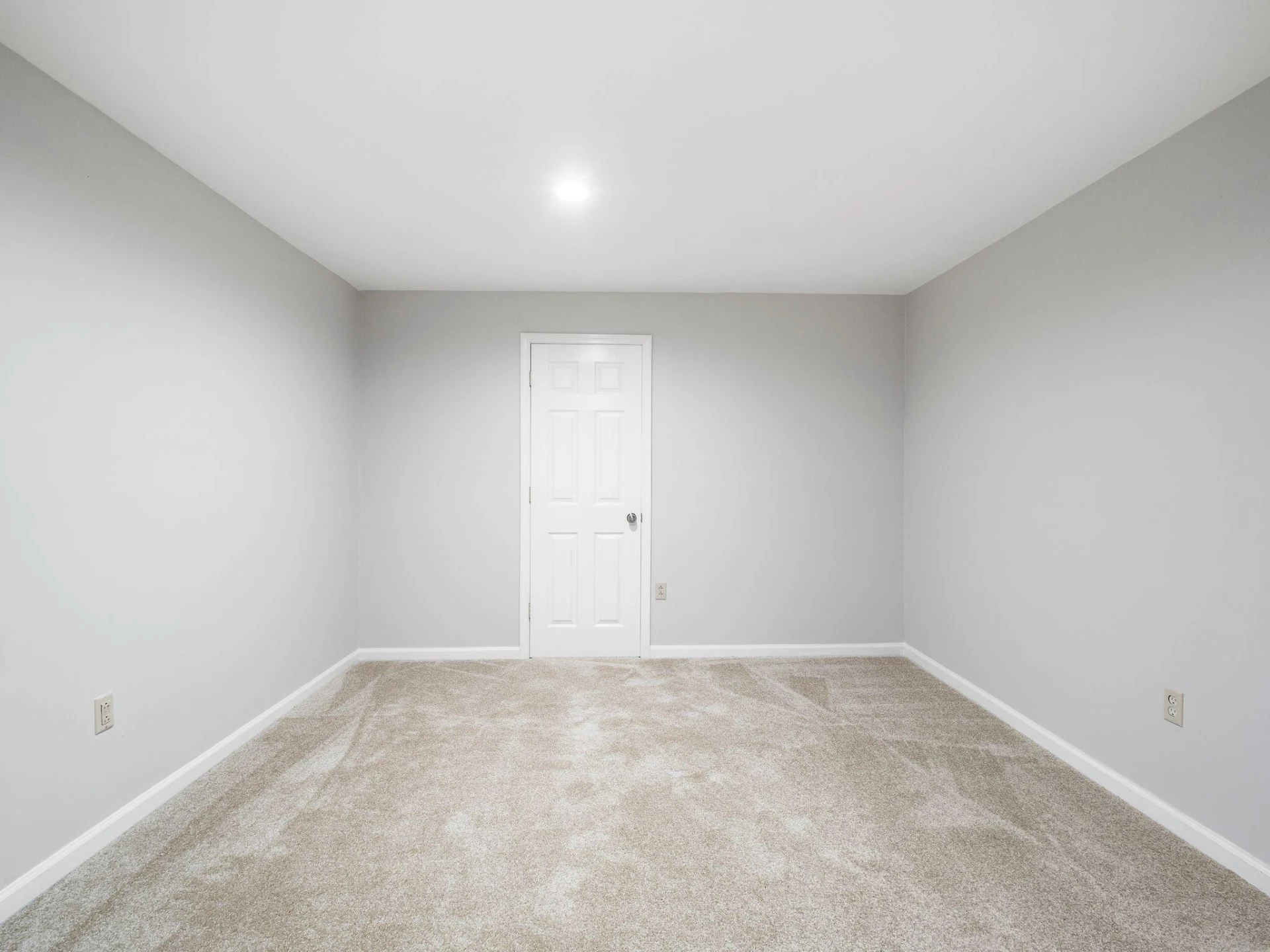 654 Eagle LN - Photo 55