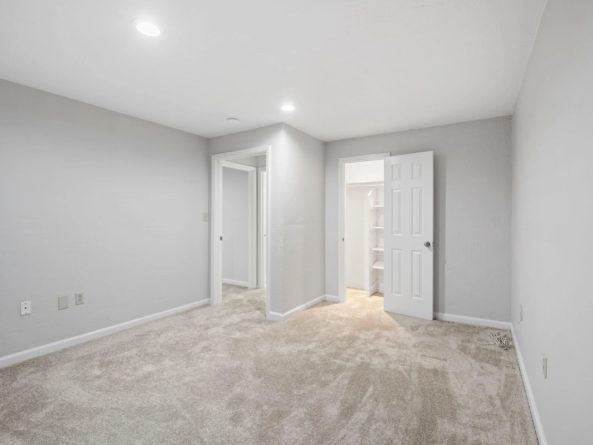 654 Eagle LN - Photo 60