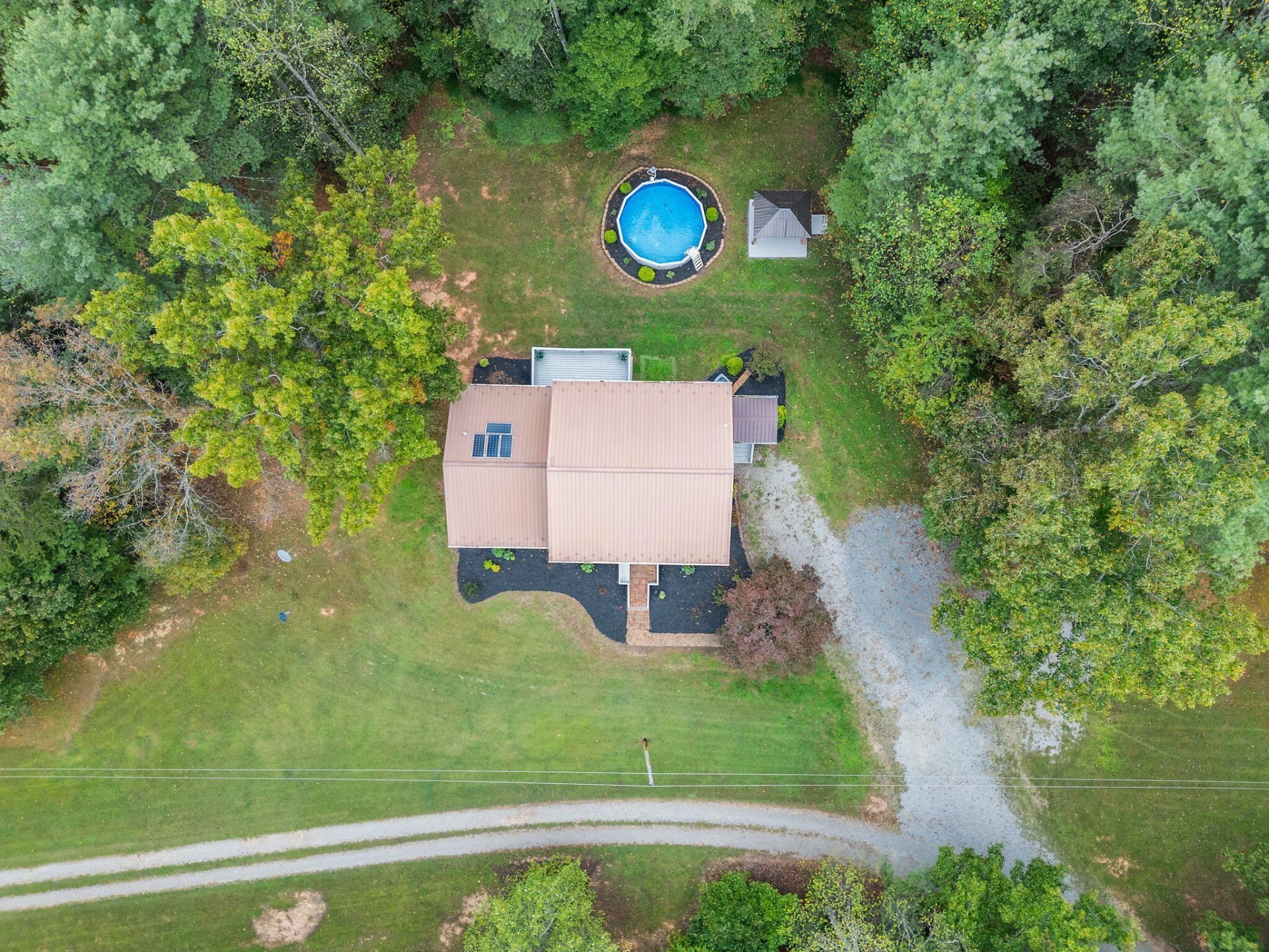 654 Eagle LN - Photo 67