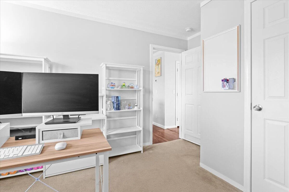 2036 Lone Oak Xing - Photo 22