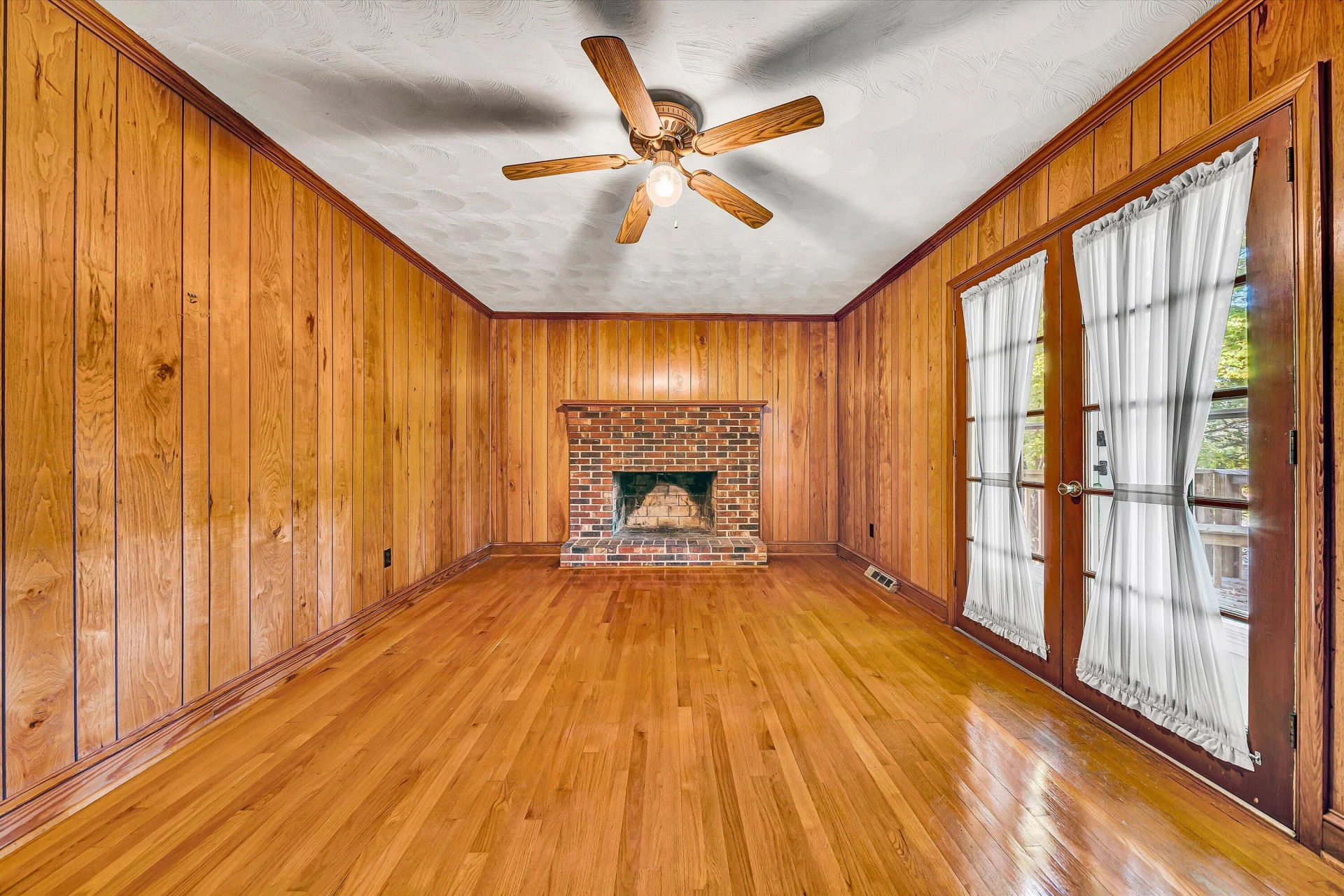 5215 Summer DR - Photo 15