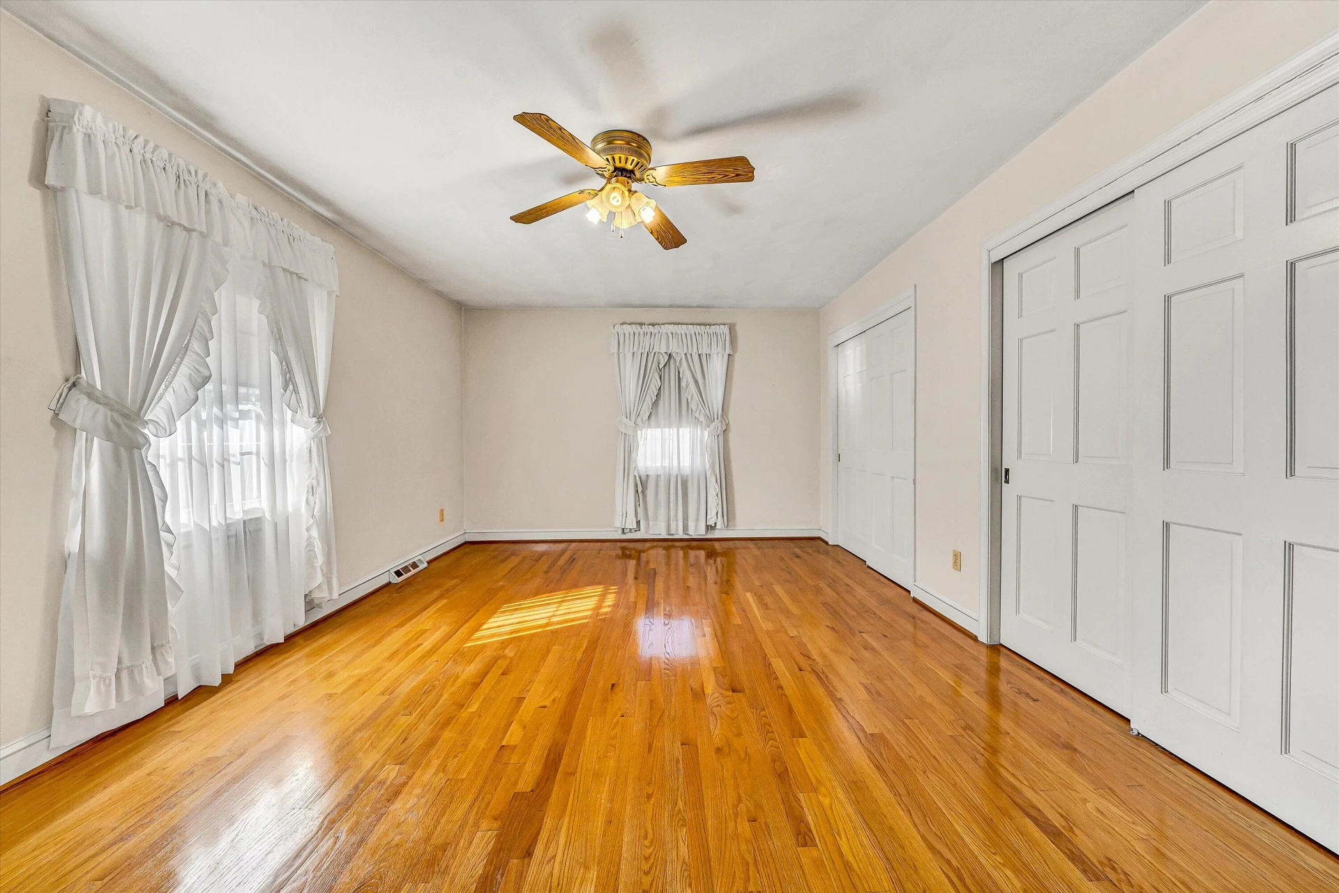 5215 Summer DR - Photo 19
