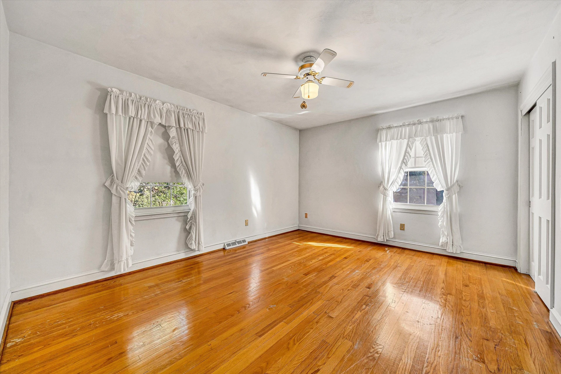 5215 Summer DR - Photo 25