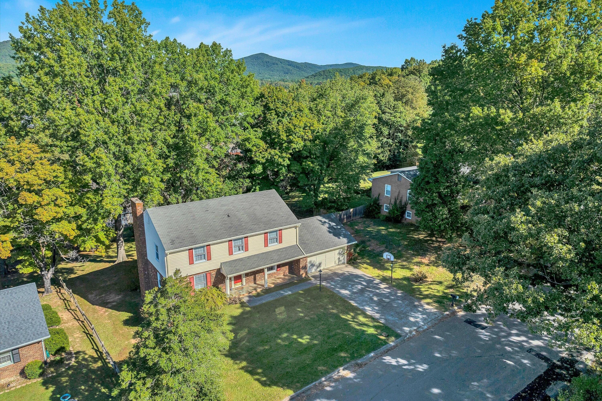 5215 Summer DR - Photo 36