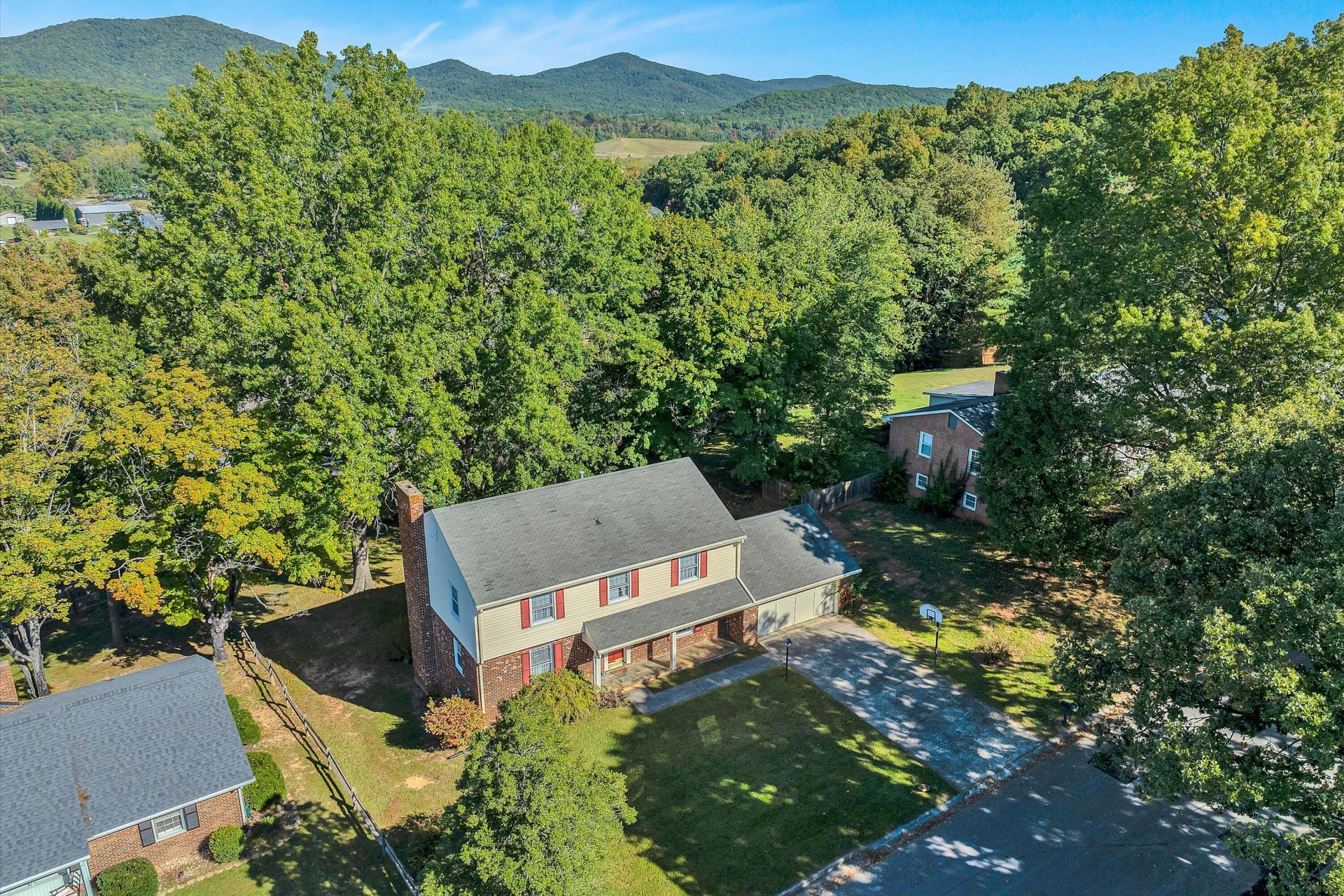 5215 Summer DR - Photo 38