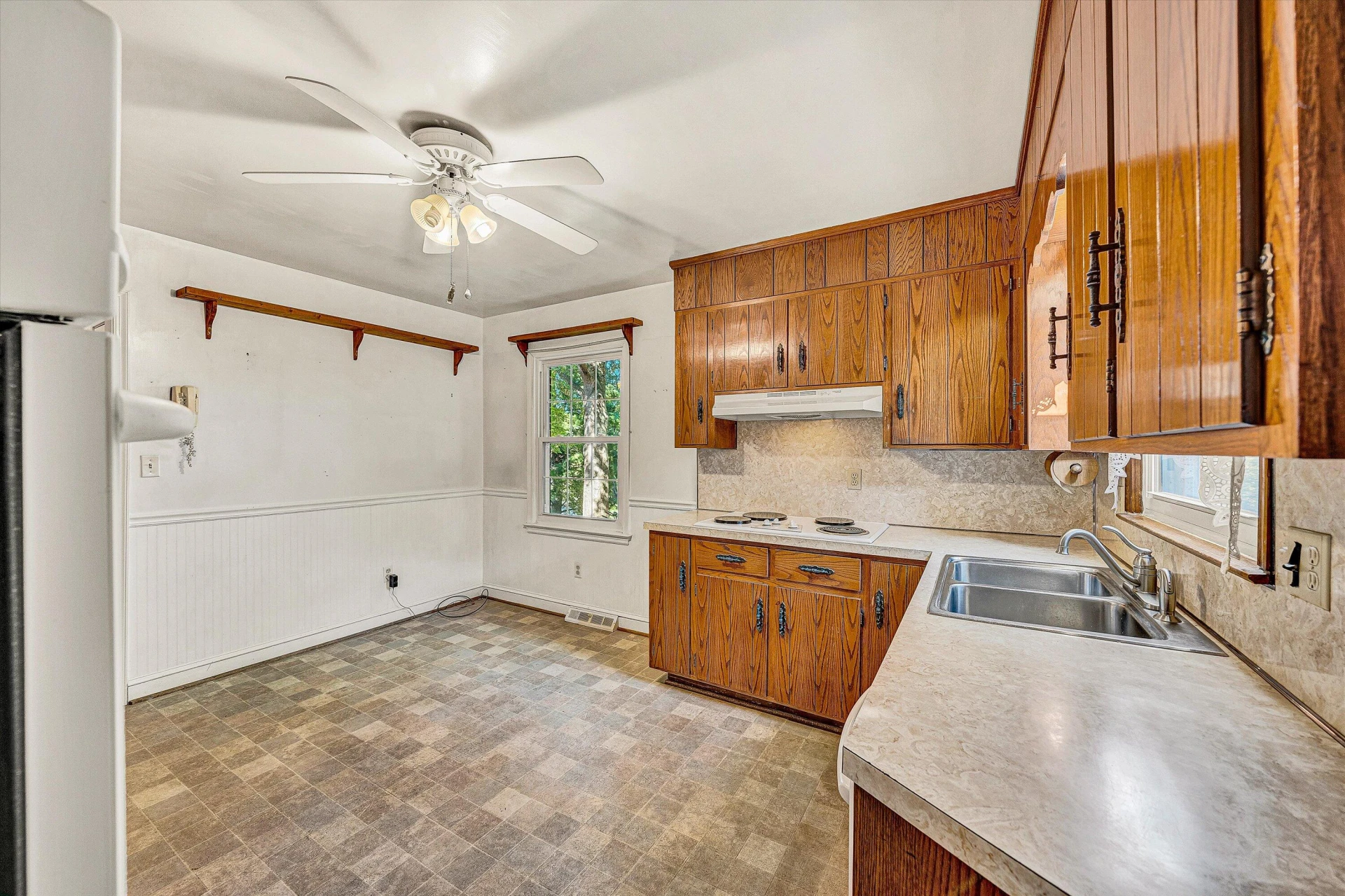 5215 Summer DR - Photo 9
