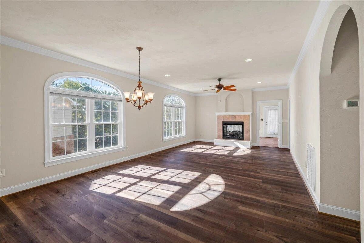 1315 Keagy LN SW - Photo 9