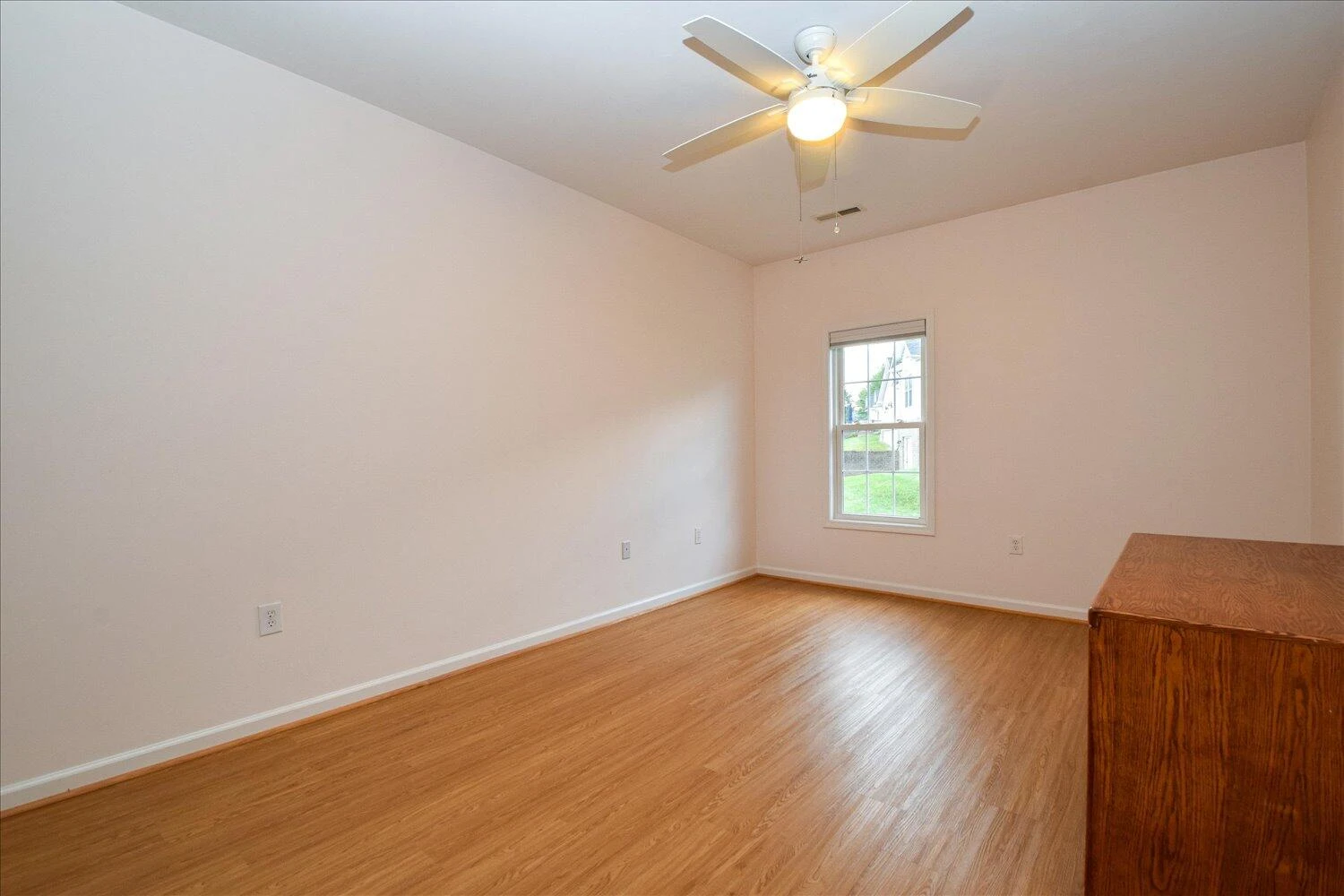 1615 Valhalla CT - Photo 18
