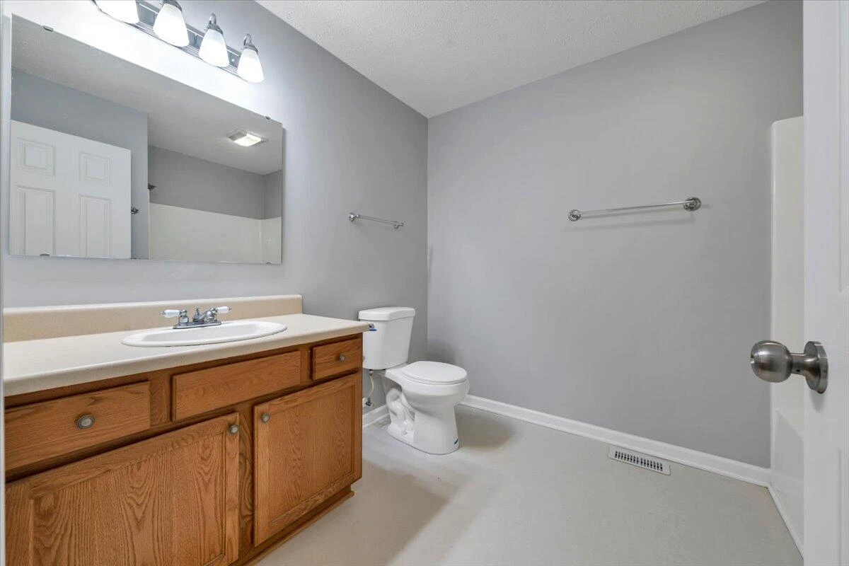 202 Fox Creek DR - Photo 21