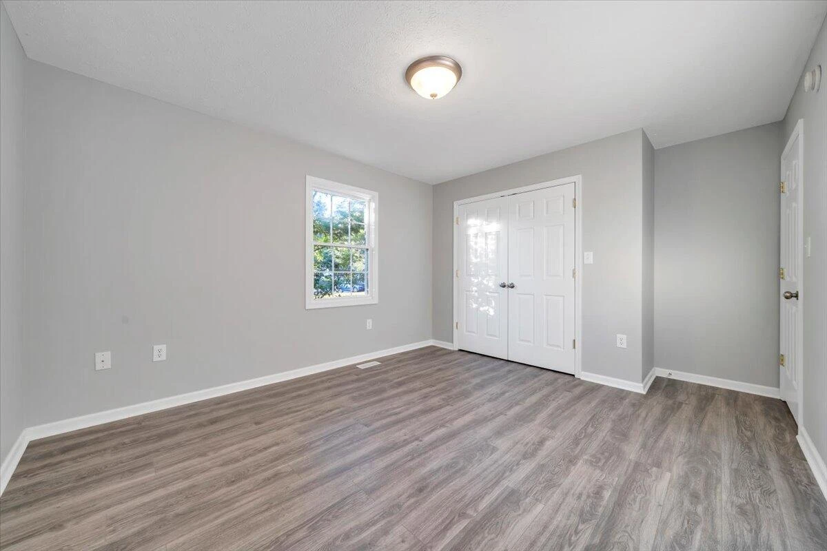 202 Fox Creek DR - Photo 25