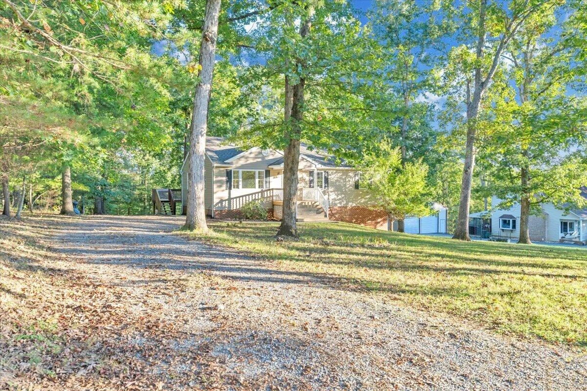 202 Fox Creek DR - Photo 34