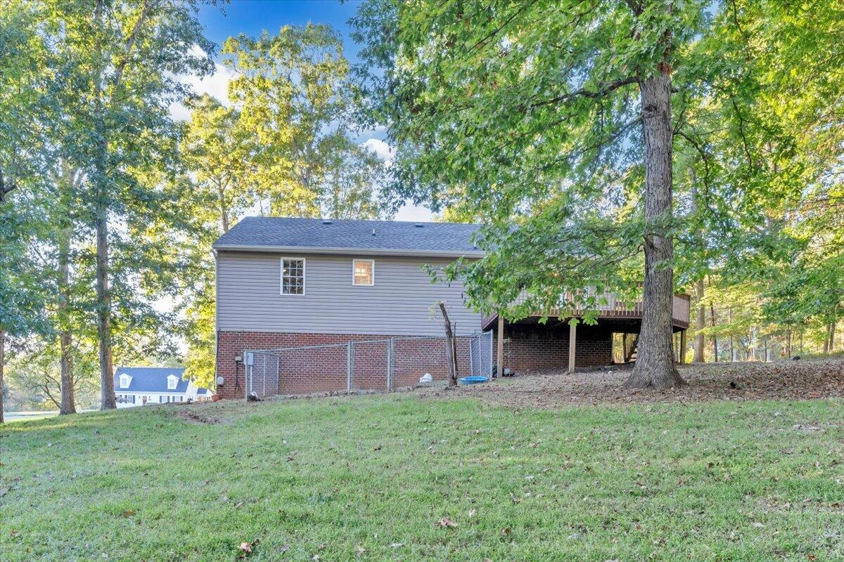 202 Fox Creek DR - Photo 40