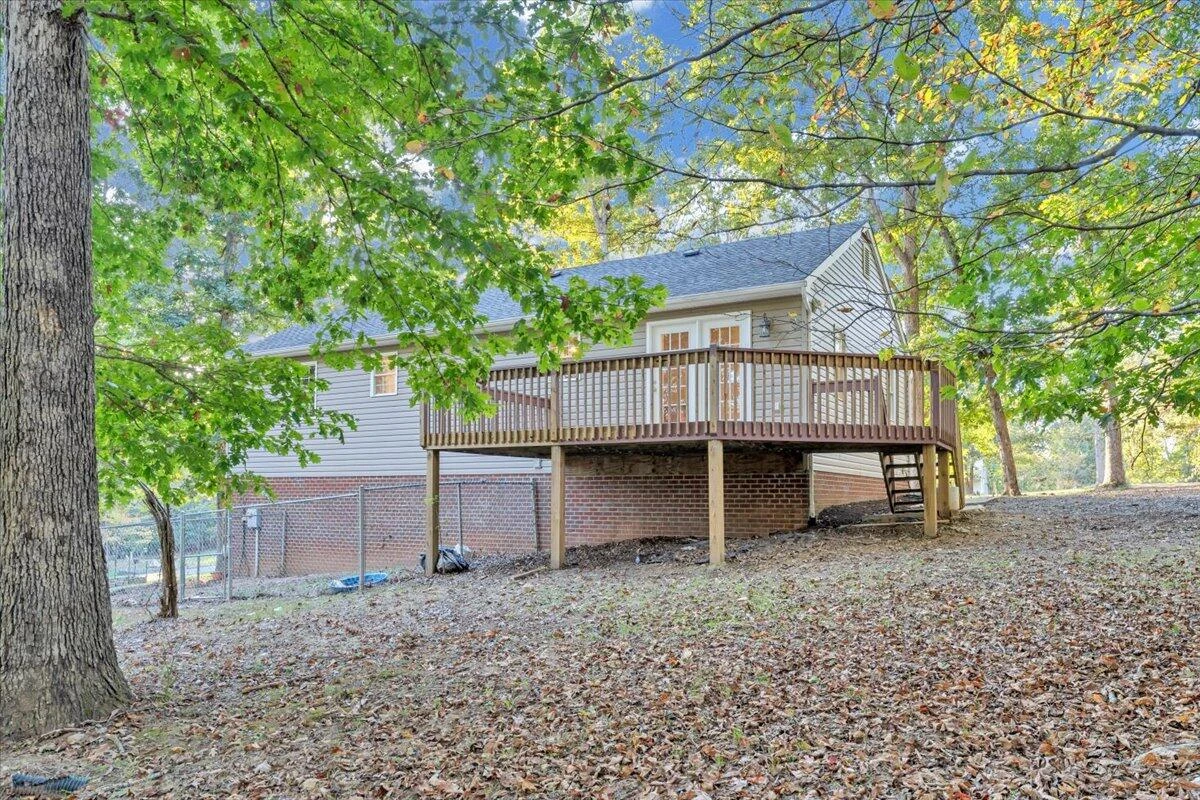 202 Fox Creek DR - Photo 41