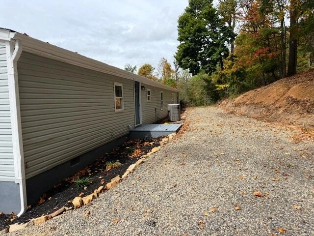 475 Darnell Mountain RD - Photo 29