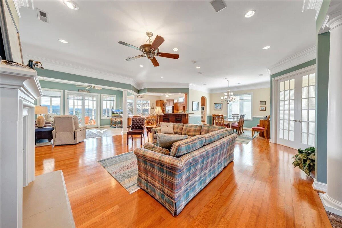 76 Montego Bay DR - Photo 9