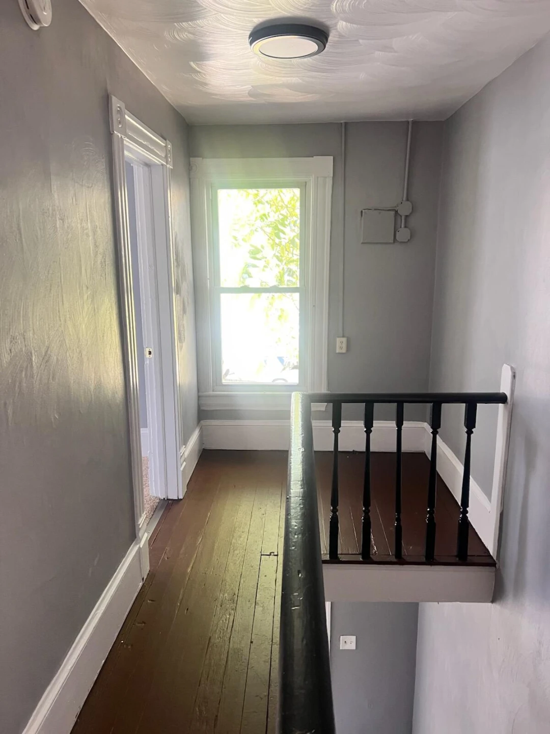 711 Stewart AVE SE - Photo 12