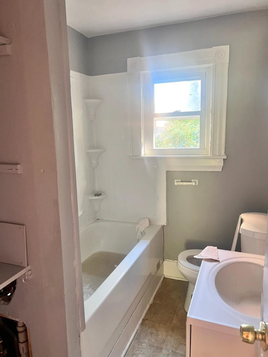 711 Stewart AVE SE - Photo 14