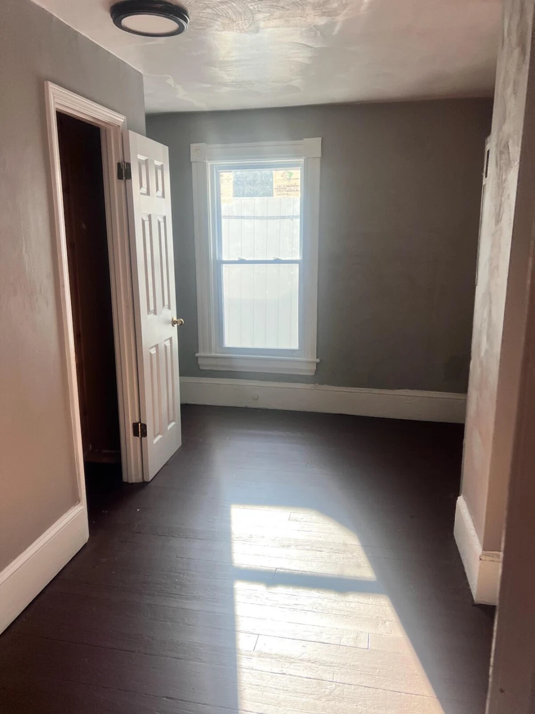 711 Stewart AVE SE - Photo 16