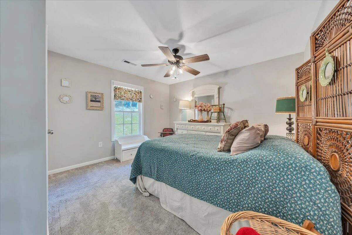 4217 Berkeley Place DR - Photo 40